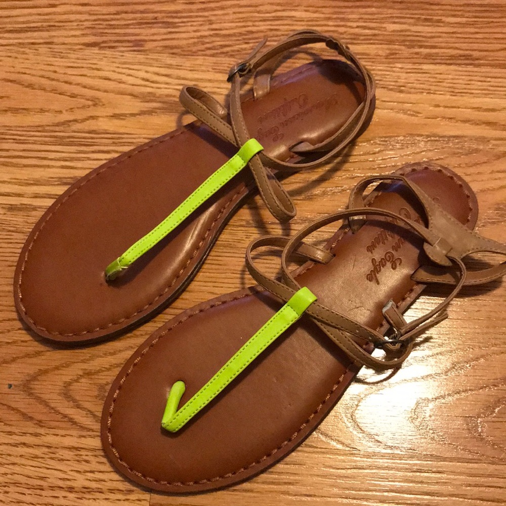 American Eagle sandals - never worn